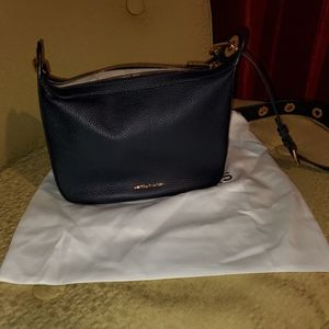 100% Authentic Michael Kors Messenger/Crossbody